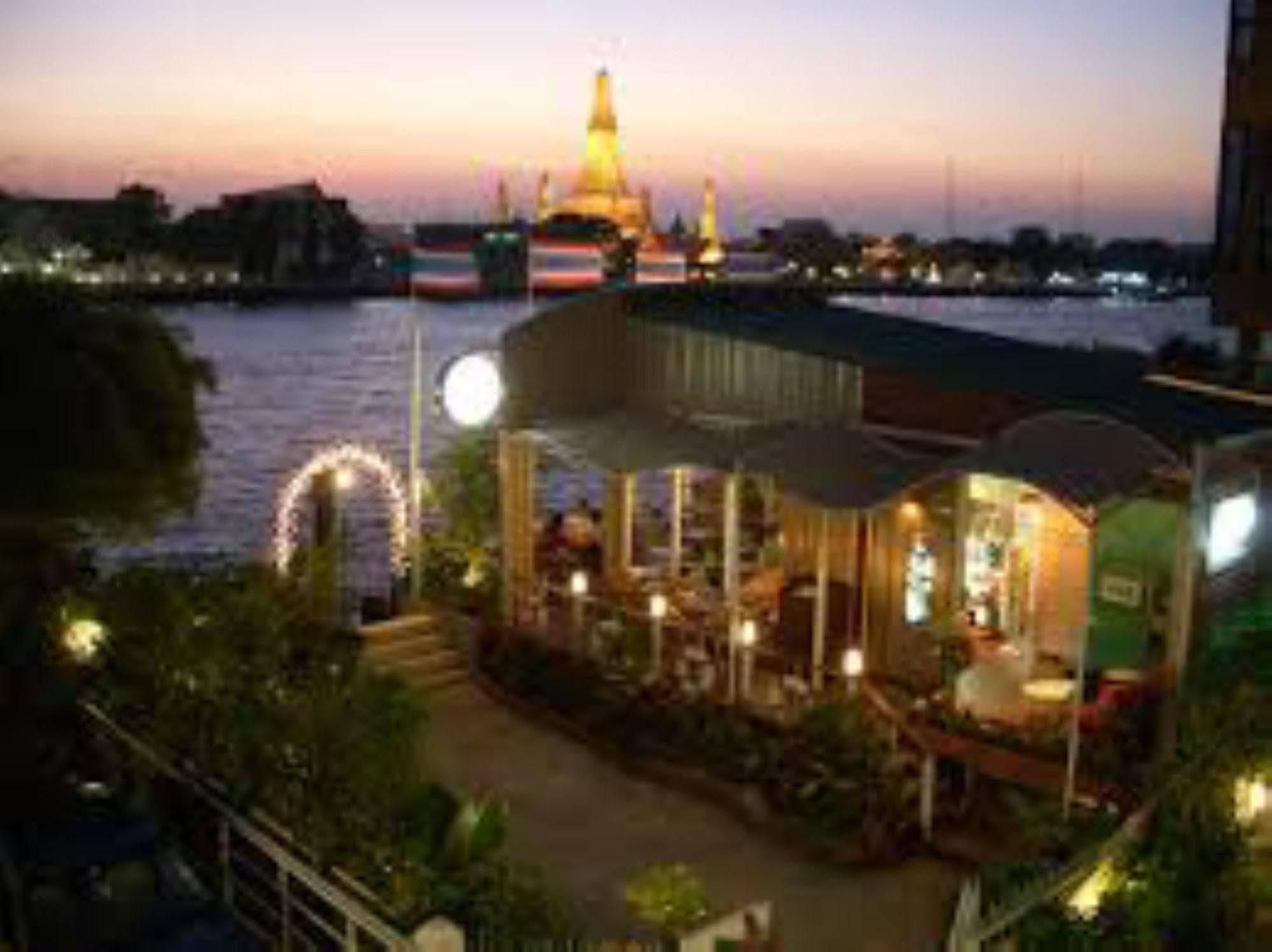 Aurum The River Place Бангкок Екстер'єр фото